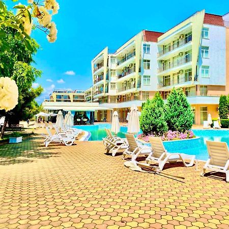 Grand Kamelia Holiday Complex Солнечный берег Экстерьер фото