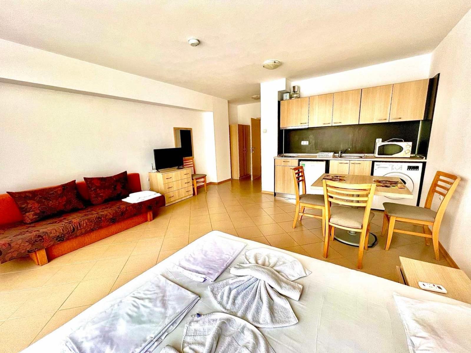 Grand Kamelia Holiday Complex Солнечный берег Экстерьер фото