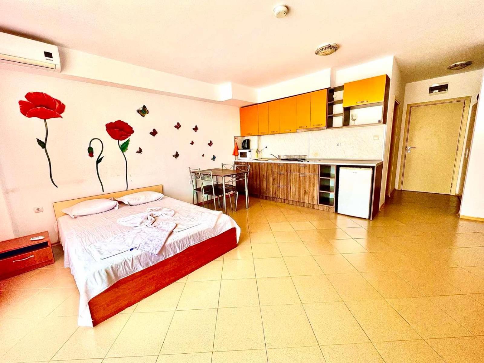 Grand Kamelia Holiday Complex Солнечный берег Экстерьер фото