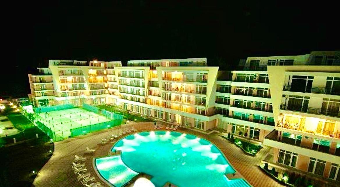 Grand Kamelia Holiday Complex Солнечный берег Экстерьер фото